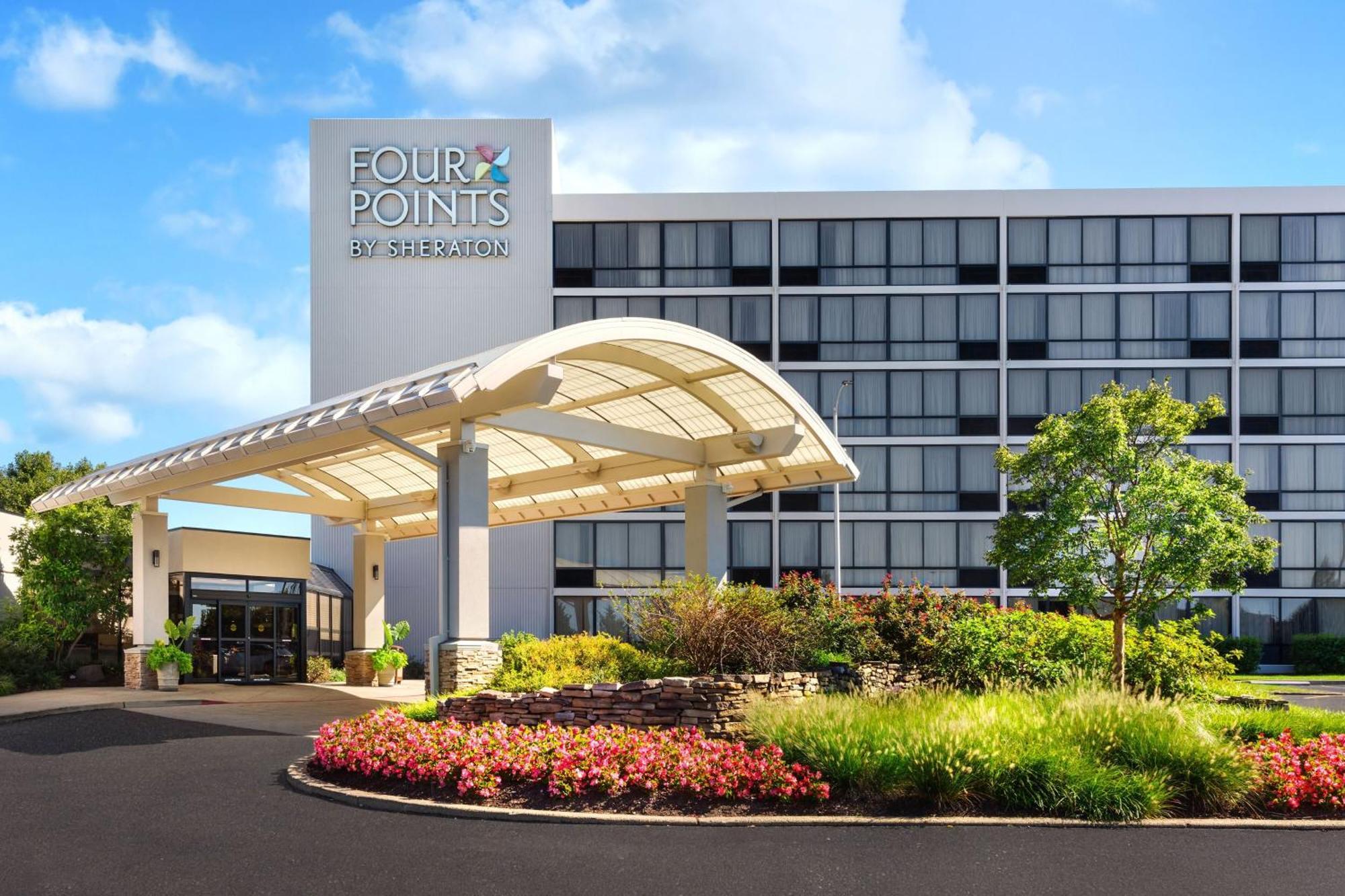 Отель Four Points Philadelphia Northeast Экстерьер фото
